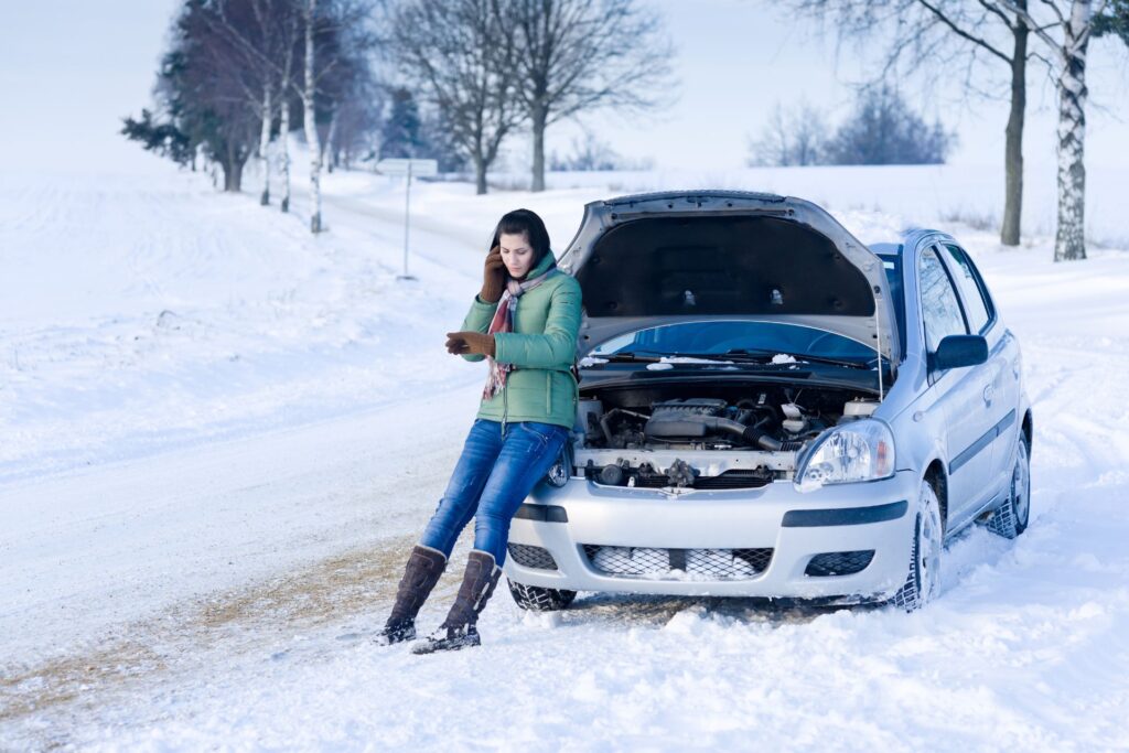 Autopanne im Winter