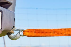 Abschleppen mit Abschleppstange oder -seil